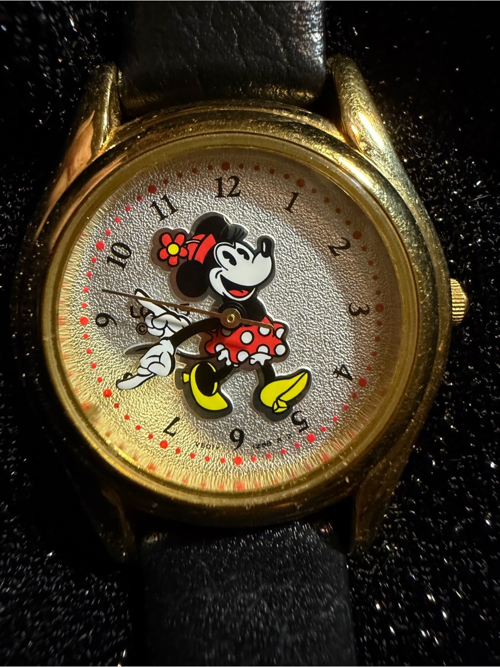 Vintage Minnie Mouse ,Mickey mouse goofy. Donald Duck all 4